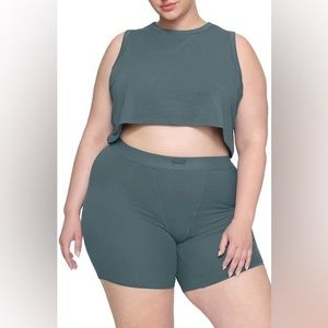 NWT Skims Boyfriend Crop Tank Kyanite Size 3X